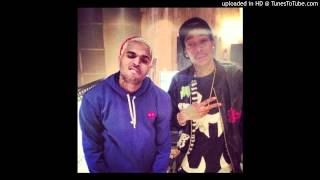 Chris Brown (Feat. Rihanna &amp; Wiz Khalifa) - Counterfeit