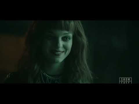 Gotham Knights 1x07 Carrie and Duela Question Eunice