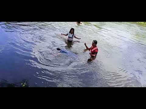 Dia de passeio , tomando banho no rio una de Barreiros Pernambuco 