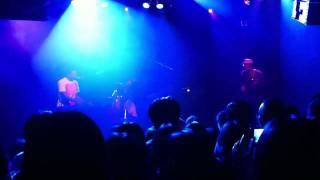 Toro Y Moi - Go With You(Live)