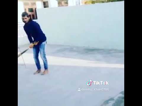 IMAM KHAN Playing cri...