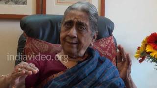 Expressions of a lovelorn by Kalanidhi Narayanan