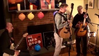 Trashcan Sinatras - The Best Man&#39;s Fall, Connecticut House Party