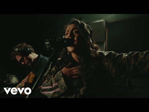 Video thumbnail for Poet (In Studio)