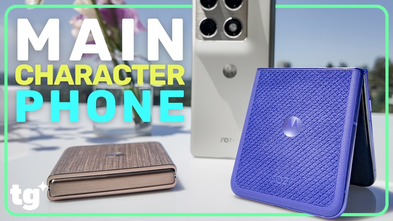 Motorola Razr Ultra 2026 vs Razr Fold: 5 Things to Know (HANDS ON) - YouTube