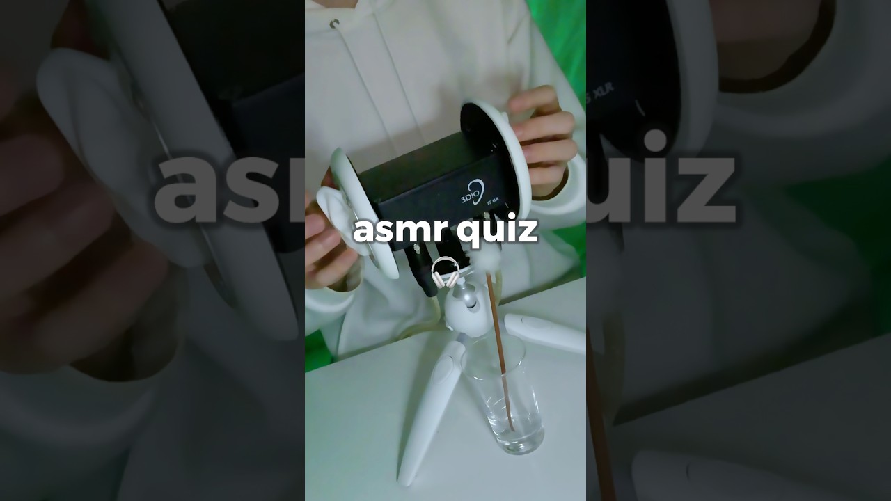 ASMR QUIZ【耳かき音当てクイズ】白dio #shorts