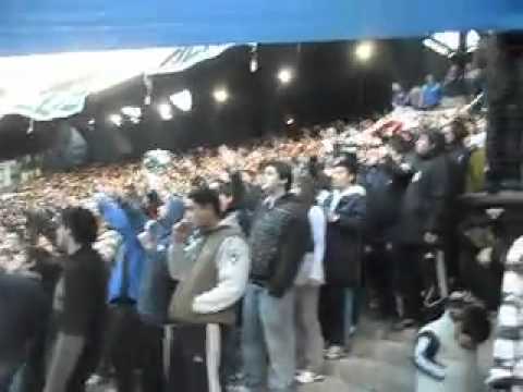 "Sos la droga que le pido a dios que nunca me falte.." Barra: La Guardia Imperial &bull; Club: Racing Club