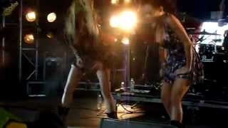 Butcher Babies - Axe Wound (Live at Download Festival 2012)