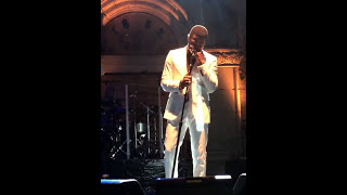 Maxwell performing &#39;This Woman&#39;s Work&#39;