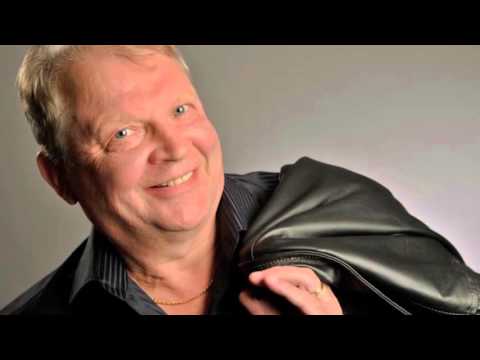 Juhani kunelius - Leirinuotiolla