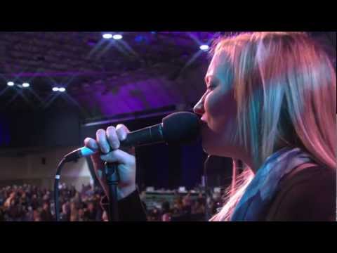 Justin Rizzo and Anna Blanc - Isaiah 42 LIVE at Onething