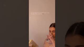 透けるえろ下着でくつろぐ美女