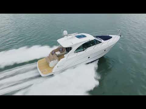 2016 Cruisers Yachts 41 Cantius Teds Island Video