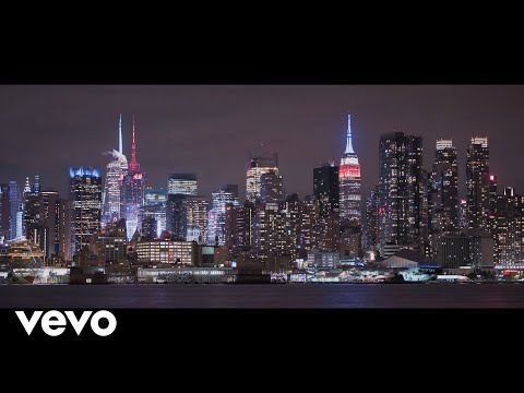 Sia - Cheap Thrills ft. Sean Paul (MØMØS Remix) / Beautiful New York