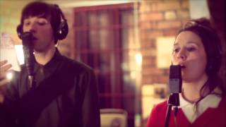 Yoke (Cate Le Bon & Meilyr Jones) - Don't Sleep Tonight (Live)