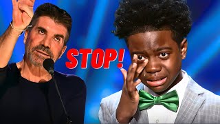 Download lagu Simon STOPS 11-Year-Old Boy and Makes Him Sing Without Music! Watch What Happens... mp3 Download lagu Simon STOPS 11-Year-Old Boy and Makes Him Sing Without Music! Watch What Happens... mp3