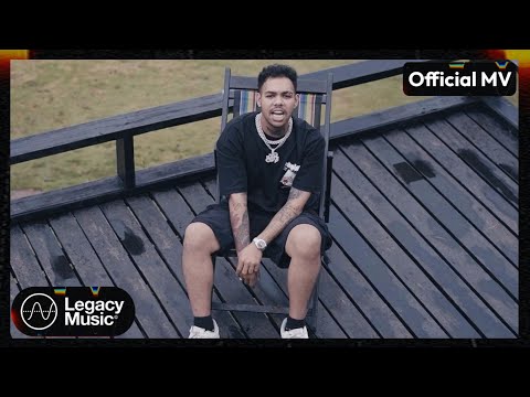 Block K - Lips [𝐎𝐟𝐟𝐢𝐜𝐢𝐚𝐥 𝐌𝐕]