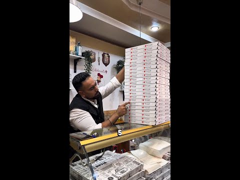 Sempre la stessa storia 😵    Pizzeria con forno a legna e kebab🔥 Prodotti tipici calabresi ...