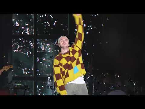 Lauv -  Paris in the rain  live in korea 221010 slow life slow live 라우브 내한공연