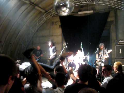 BLOODY PHOENIX - Play fast or don´t 2010