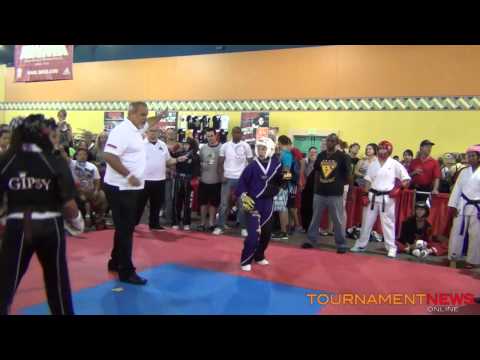 Unknown vs Gina Thornton Women's Fighting at US Open 2012