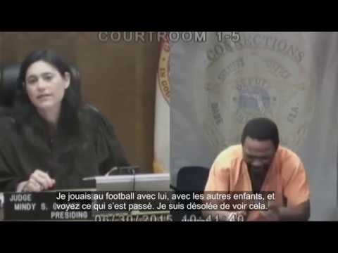 Une juge reconnait un camarade de classe dans le box des accusés