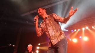 Melendi - &quot;Desde Que Estamos Juntos&quot; 17/12/2016 Sala Razzmatazz (Barcelona) #VodafoneMusicShows