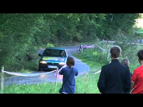 W. MARTYNKIEWICZ / Ł. GROCHOWSKI Daihatsu Charade - SZK " Gajówka 2011 " Ropczyce 2011-09-25