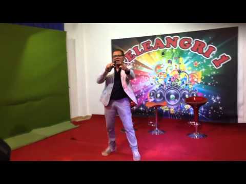 Gino Gaeta - Na Poco Poco