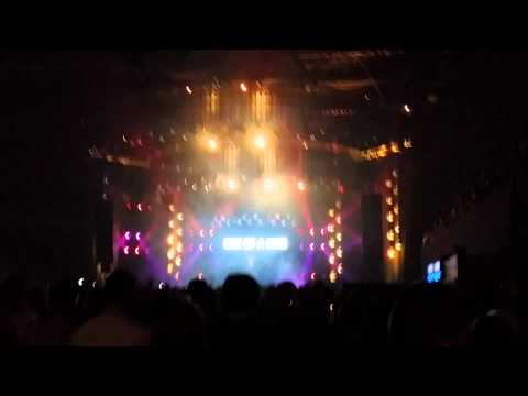 Nye Bassevents - Coone - Times getting Hard ( Intro )