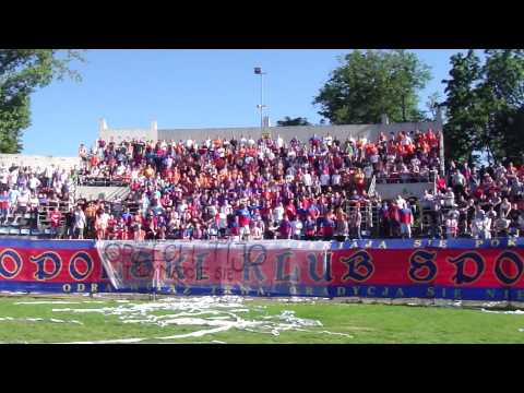 Polonia Nysa - ODRA OPOLE (w Opolu) : Dwa kolory