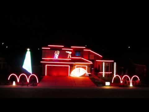Richins Christmas Lights 2014 - Santa Clause is Comin'