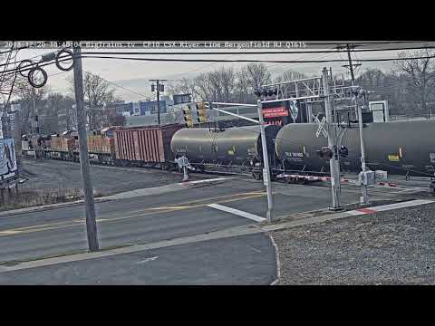 12- 20-2018 10:39 sb tanks CP 9717 BNSF 4575, 5725 K140