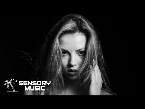 Lynnic, ItsArius & Dinia - Maze Of Memories