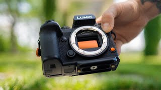 Praising Panasonic's HATED Camera for 14 minutes and 30 seconds