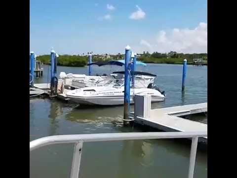 Captains Cove neighborhood in Indian Shores, FL