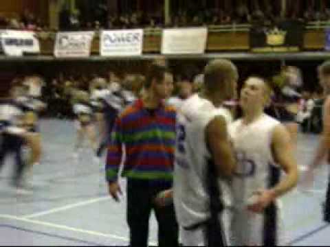 video 2 :UBC Tigers Hannover vs Oldenburger TB