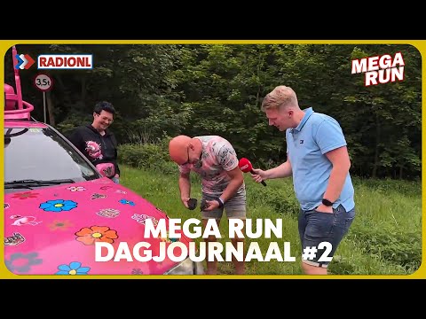 Er worden weer volop stickers geplakt! - MEGARUN 2024 DAGJOURNAAL 2