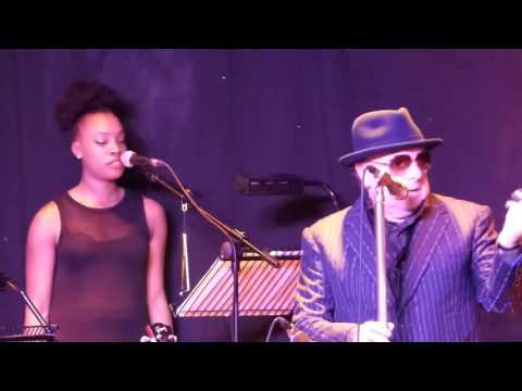 Van Morrison - Days Like this (Live)