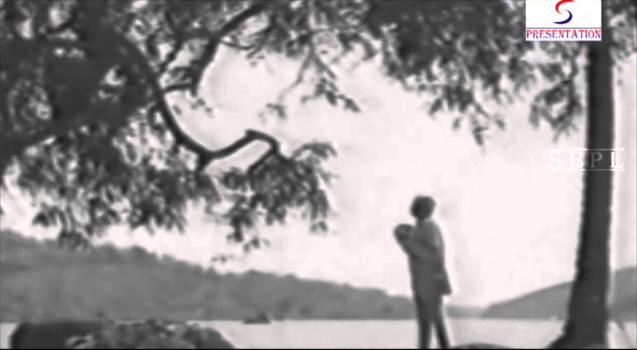 Lo Aaj Suno Apne Shahido Ki Kahaani Lyrics | Minister | Asha Bhosle, Mohammed Rafi | Madan Mohan