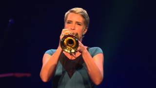 How does a Dutch trumpet player become famous in Colombia? | Maite Hontelé | TEDxAmsterdam