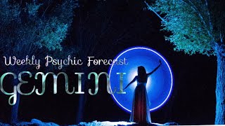 GEMINI YOU&#39;RE IN CONTROL! 💪 - PSYCHIC FORECAST FEB 25 - MAR 4