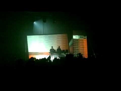 Modeselektor - Positif remix (live @ Rocher de Palmer - Cenon).mp4