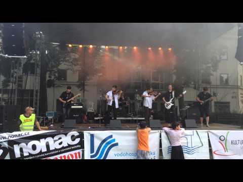 End of Scream - 5. 6. 2015 - Festival "Otevřeno" (Chomutov) - Flow