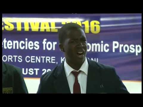 Booker Academy perfoming 'Layile' by Franco at the KMF 2016