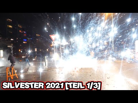 Silvester 2021 in Berlin: 0:00 UHR [Teil 1/3] AUSNAHMEZUSTAND Hohenschönhausen 💥💣