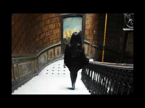 Aerriisse - The Light of Other Days (Oft in the stilly night by Thomas More)