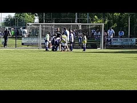 LMO JO11-2 - RVVH JO11-2 | Toernooi op 25-05-2017 | Deel 2/2