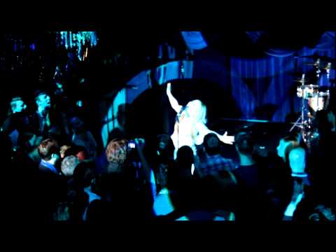 ESCKAZ in London: Valentina Monetta (San Marino) - Maybe