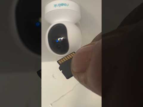 How to install a SD Card in your Reolink Camera